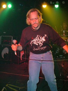 Scott singing with Hollister Fracus. Circa 2002.